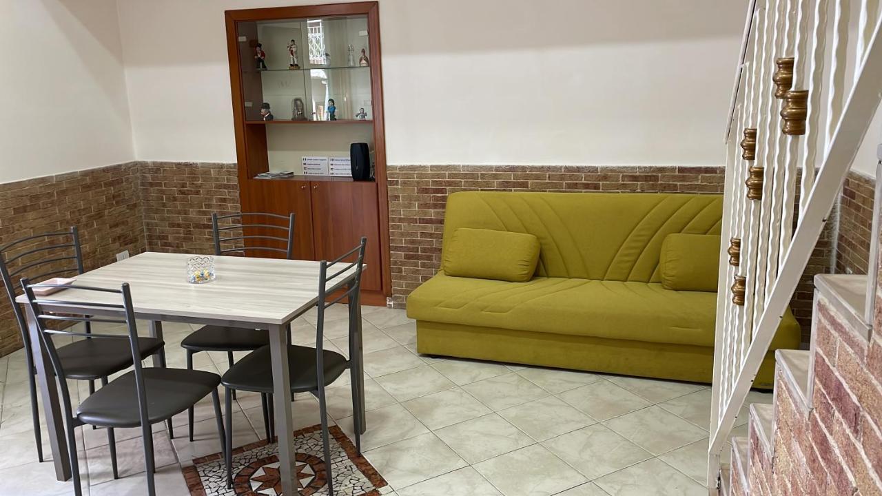 Casa Emilia Apartment Naples Exterior photo